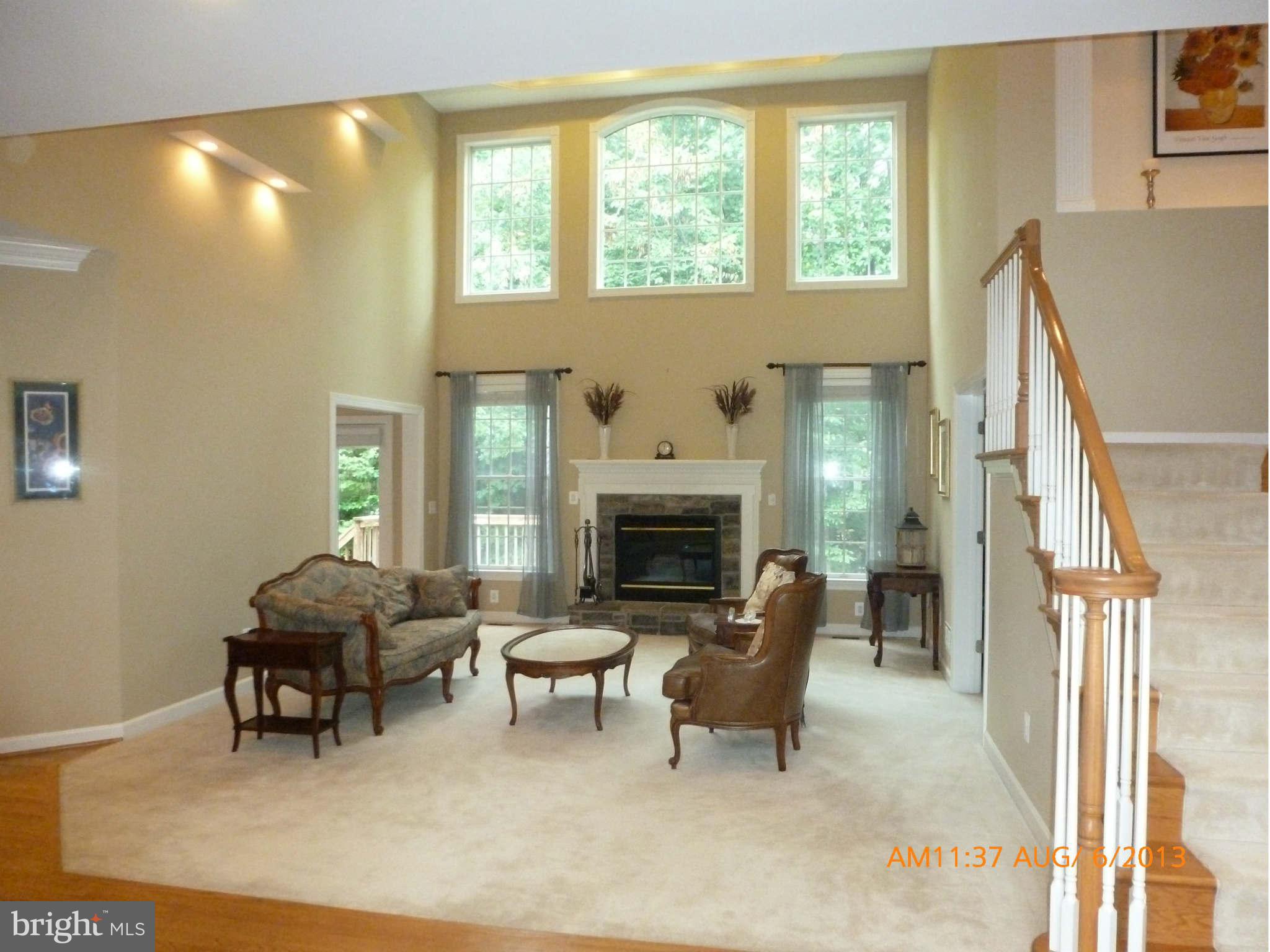 7851 Pembridge Road Manassas, VA 20112 - Photo 7 of 26 Family Room