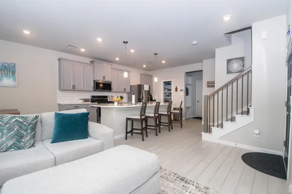 $2,500 | 1523 Parkland Oak Drive, Houston, TX 77084