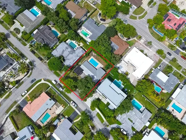$2,200,000 | 19711 Northeast 21st Court, Miami, FL 33179