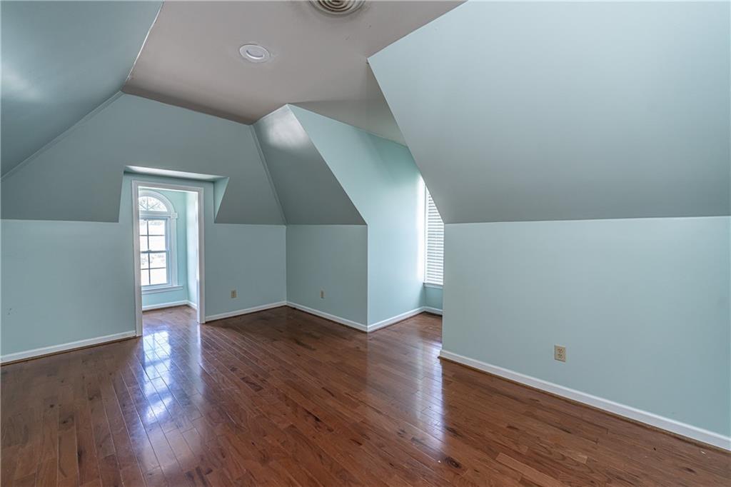 113 Warwick Way Rome, GA 30161 - Photo 38 of 49 wooden floor in an empty room with a window