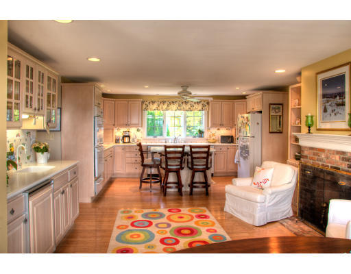 61 Tupelo Road Marshfield, MA 02050 - Photo 9 of 12 Gallery Image 9