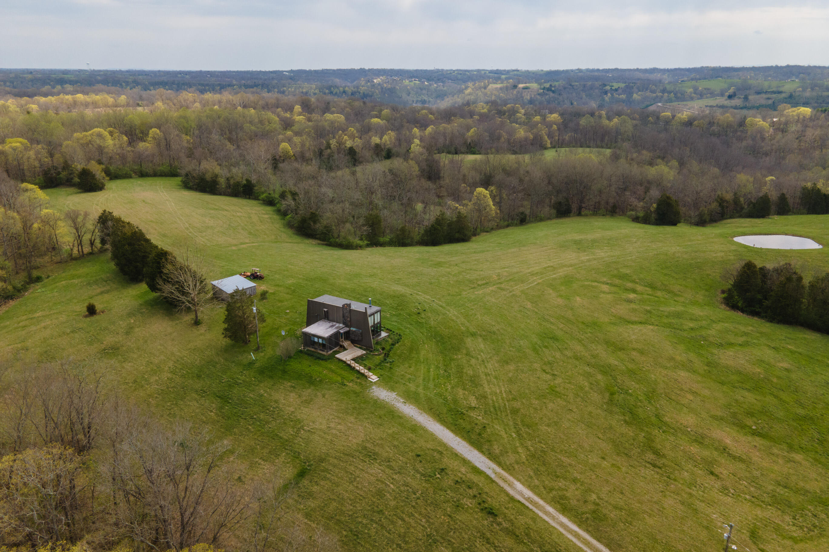 5000 Dry Branch Road Lexington, KY 40515 - Photo 3 of 39 20230405-5000-Dry-Branch-Rd-drone-TEMedi