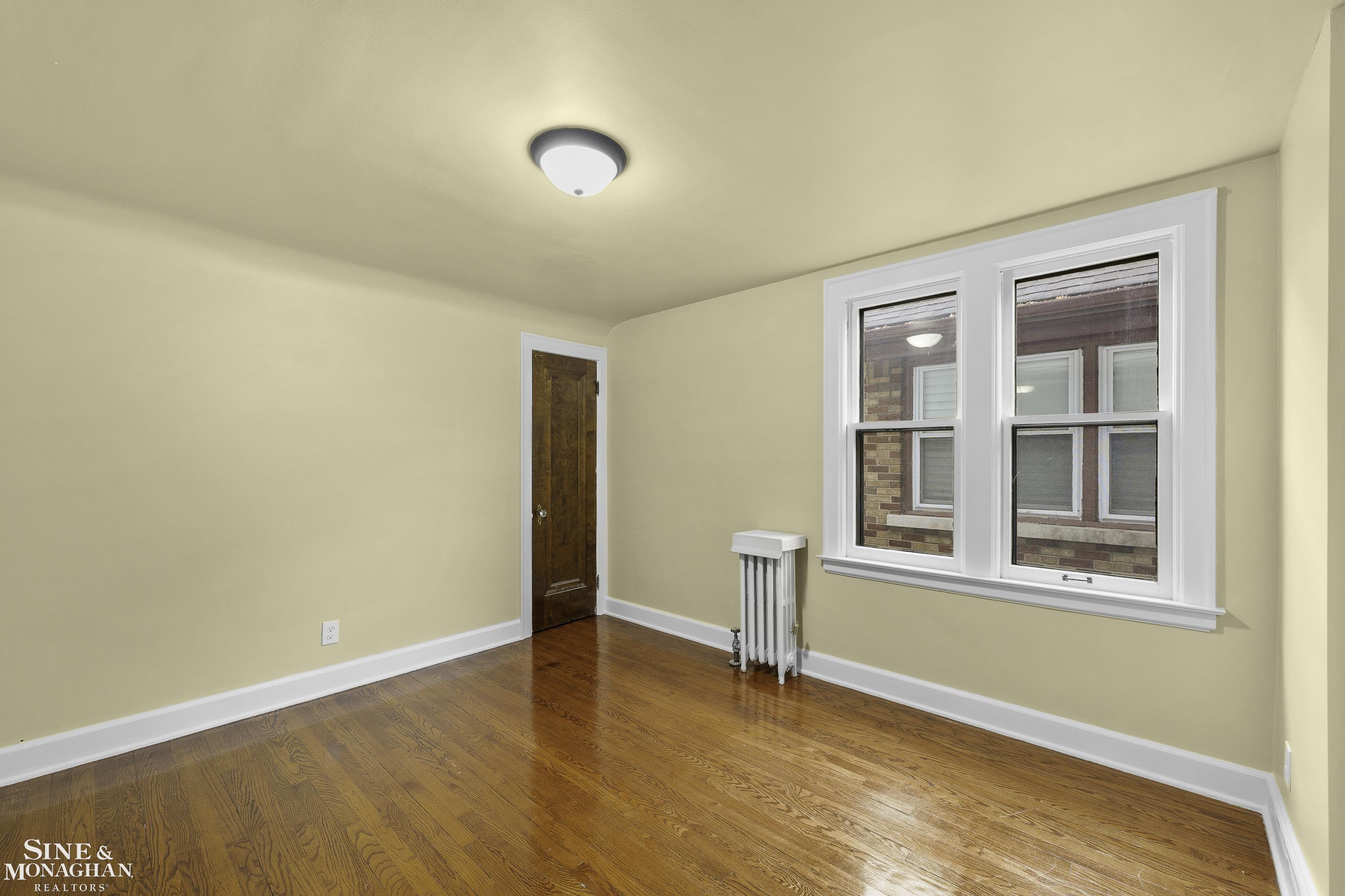 5109 Yorkshire Road Detroit, MI 48224 - Photo 17 of 35 50162098-56e6fe38-d6d5-49fb-a2a1-c3913f2269e2.JPG