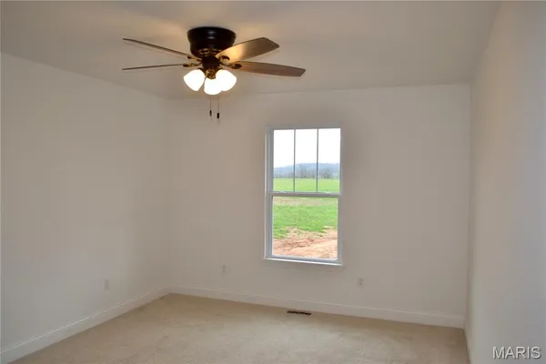 $430,000 | 824 Barclay Drive, Farmington, MO 63640