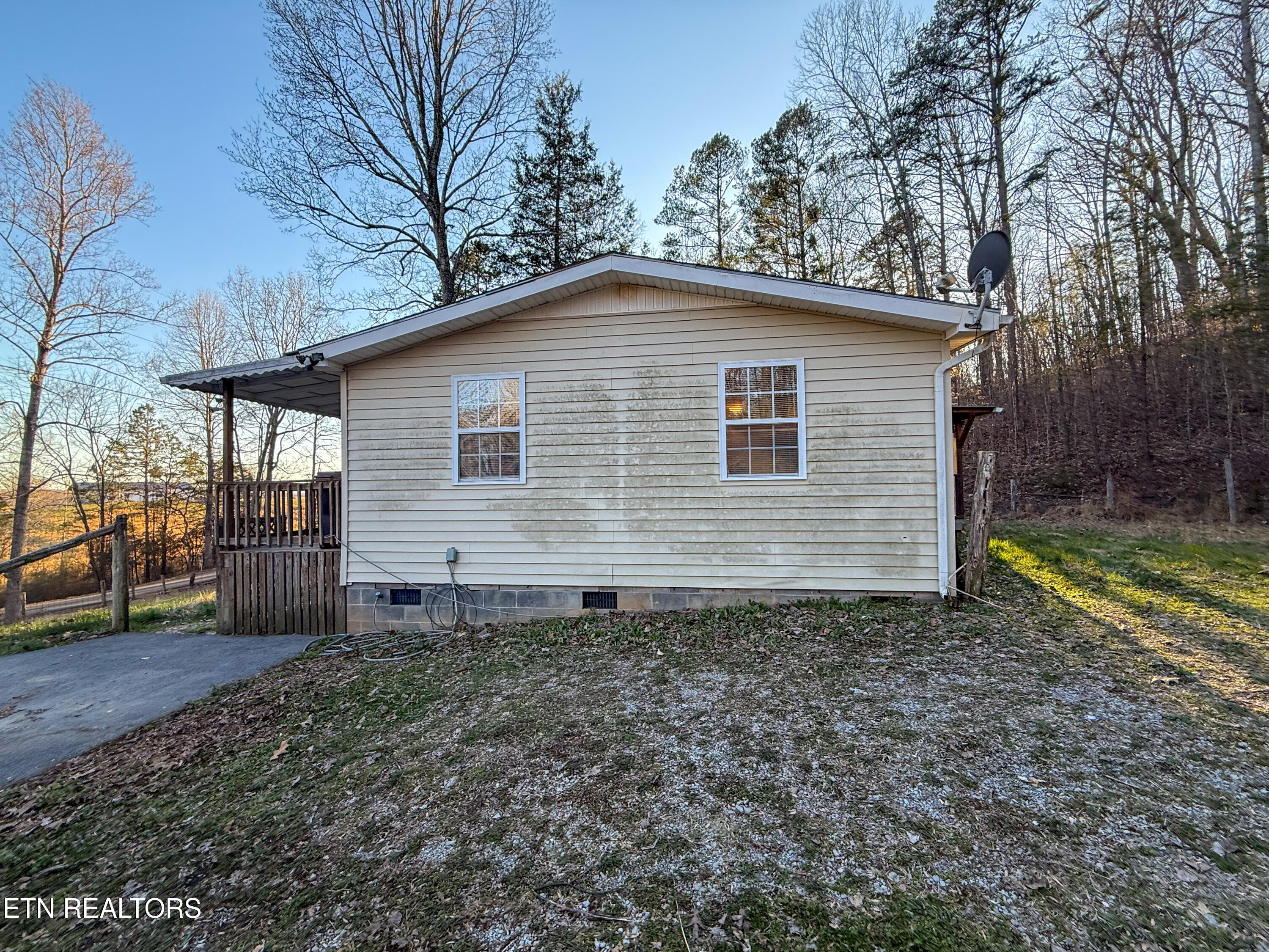 960 Walker Road Sharps Chapel, TN 37866 - Photo 20 of 25 Side