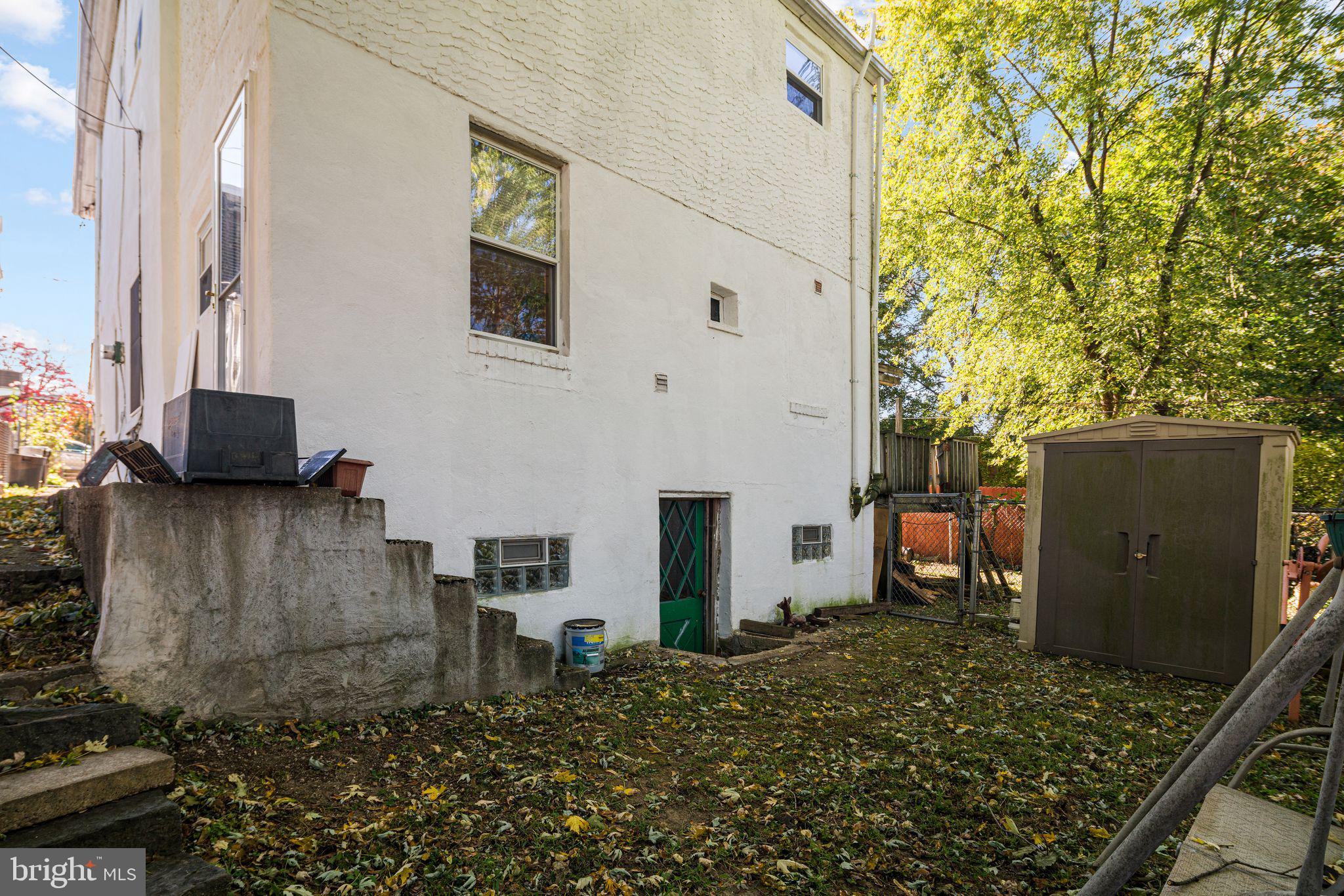 354 Ripka Street Philadelphia, PA 19128 - Photo 21 of 23 a backyard of a house