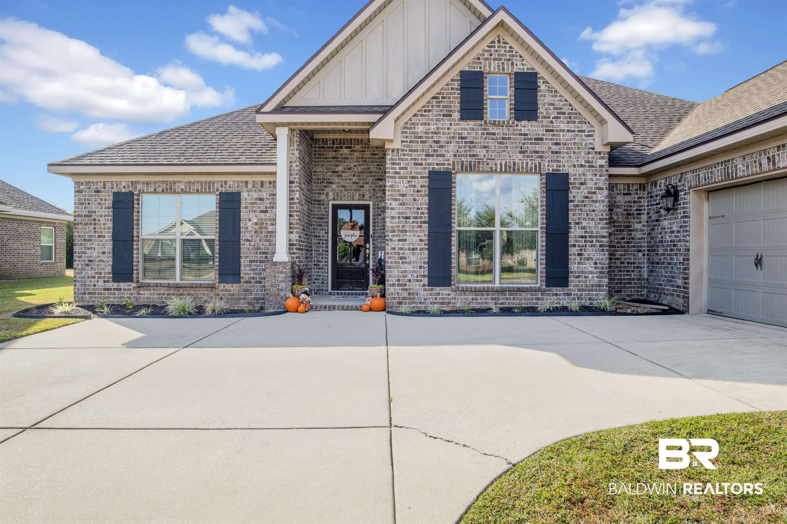 7049 Rocky Rd Loop Gulf Shores, AL 36542 - Photo 3 of 29 Gallery Image 3