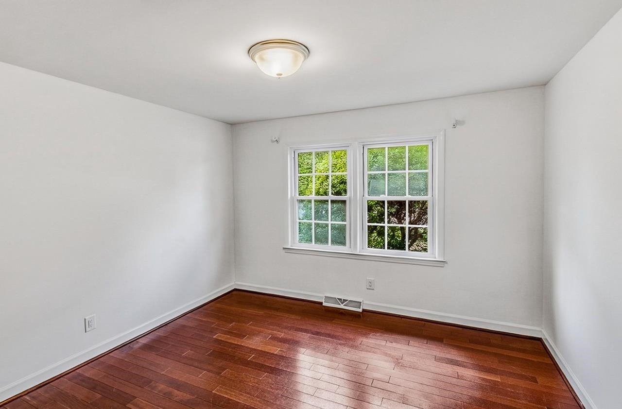 304 Del Norte Road Greenville, SC 29615 - Photo 30 of 50