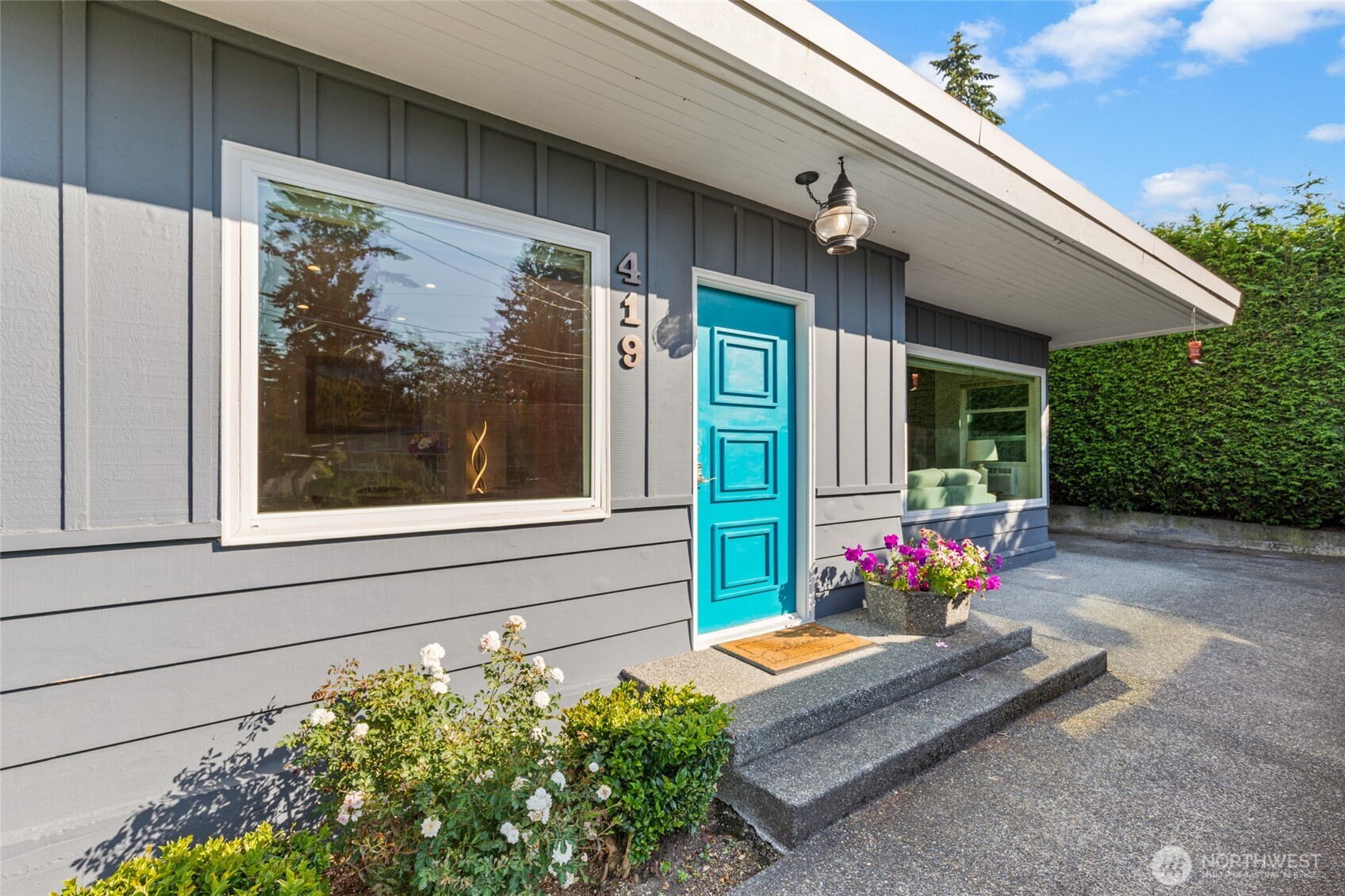 419 East View Ridge Drive Everett, WA 98203 - Photo 2 of 40 Gallery Image 2