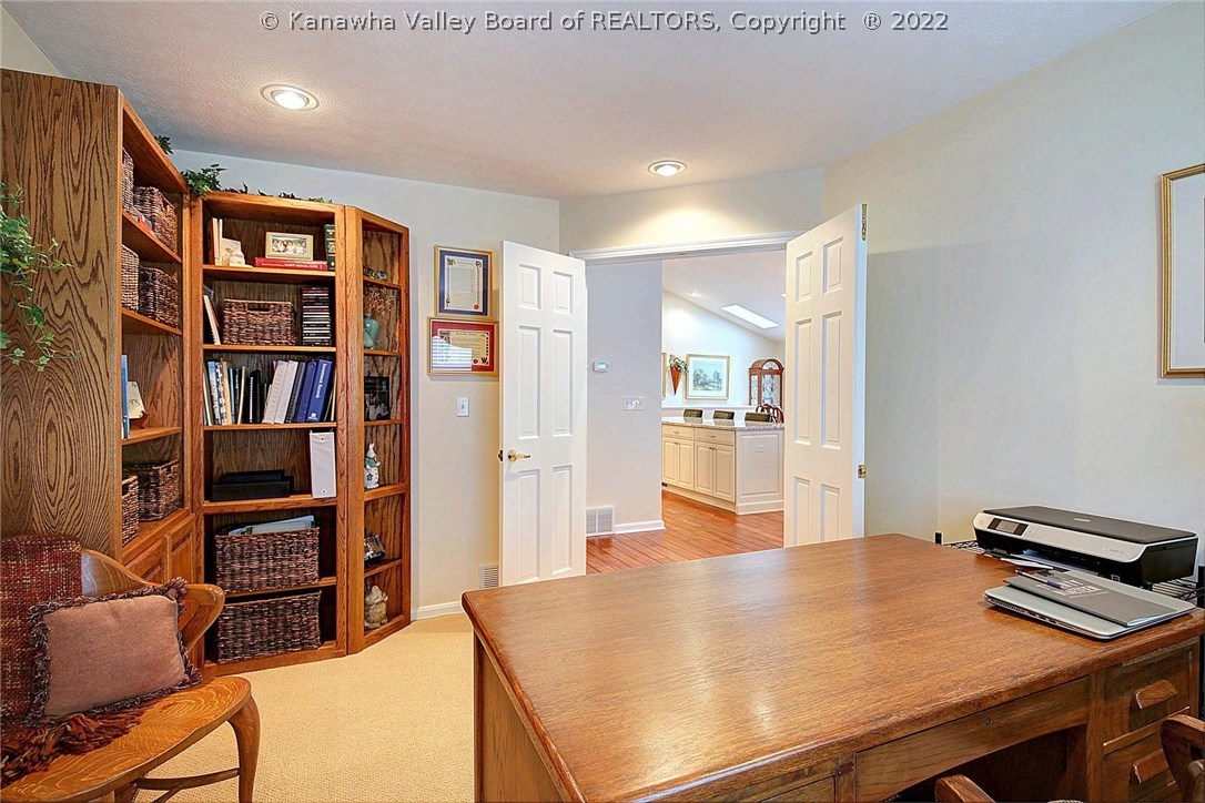 210 Flintlock Road Charleston, WV 25314 - Photo 14 of 30 Gallery Image 14