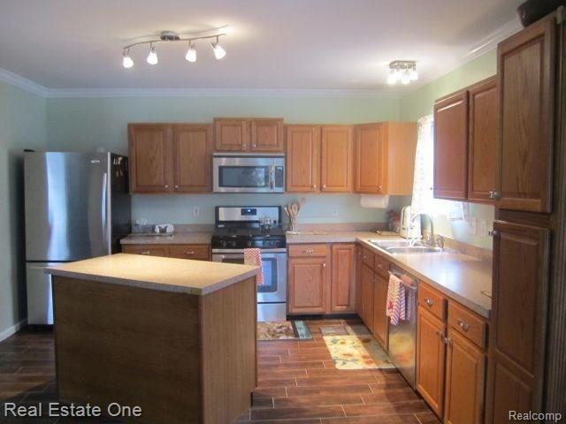 1230 John R Road Rochester Hills, MI 48307 - Photo 15 of 35