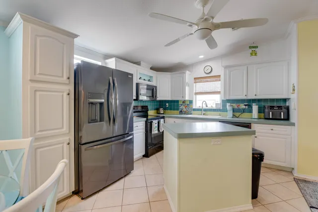 $410,000 | 701 Spanish Main Drive, Unit 635, Cudjoe, FL 33042