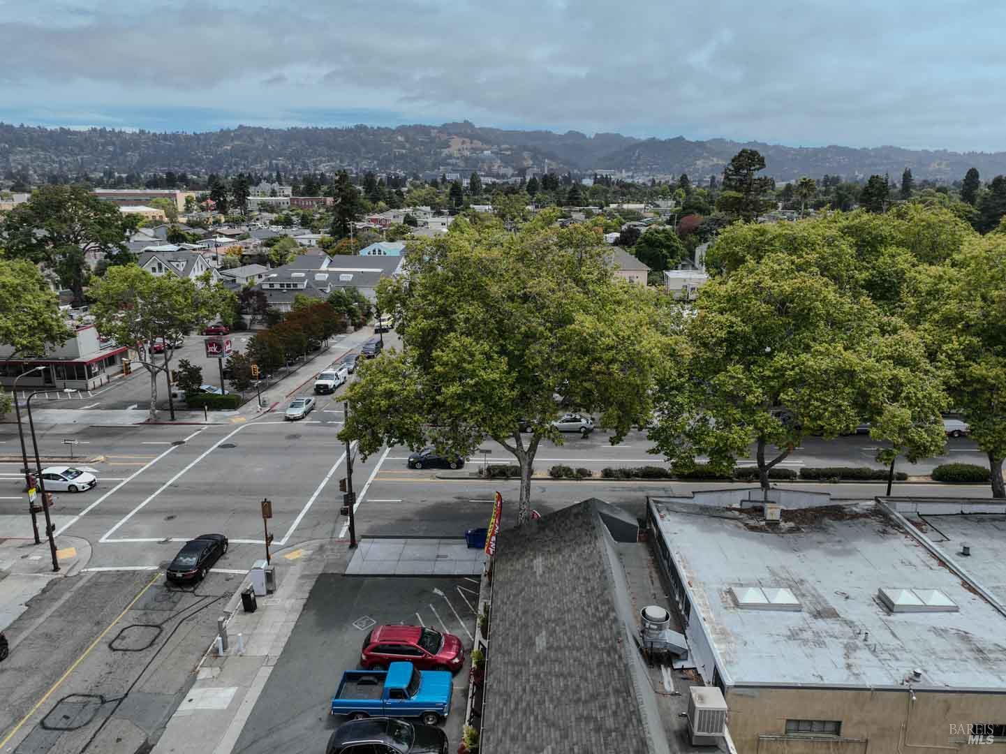 1050 Allston Way Berkeley, CA 94710 - Photo 13 of 20 an aerial view of a yard with horses