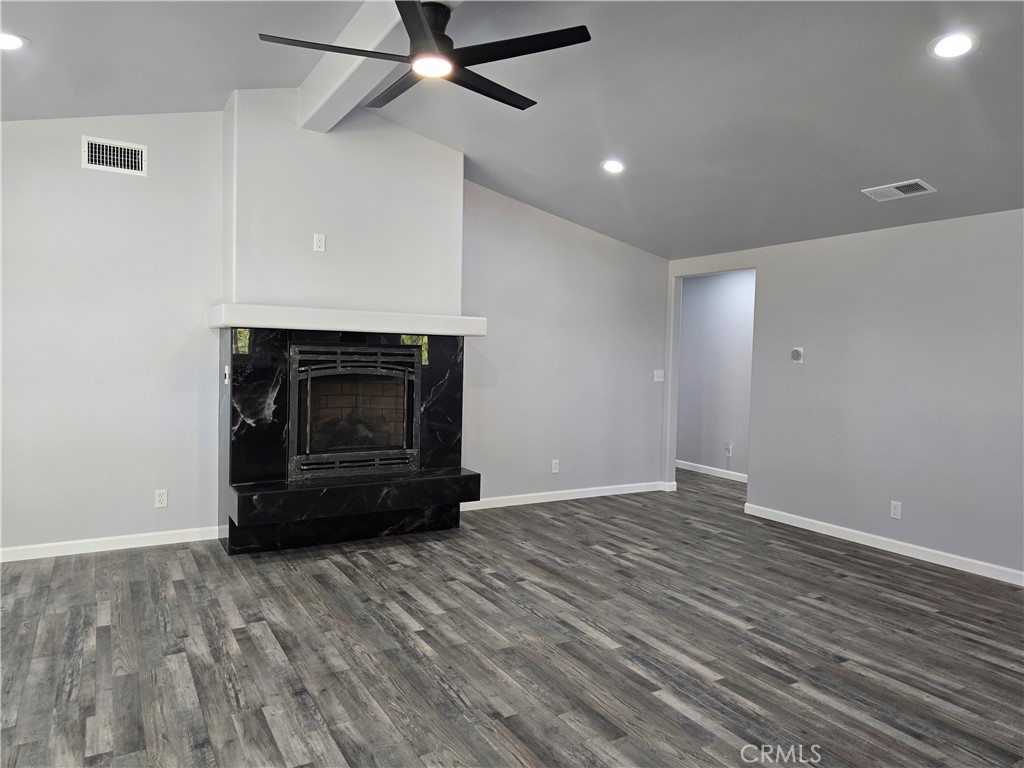 40025 Berenda Road Temecula, CA 92591 - Photo 16 of 38 Fireplace in Living Room