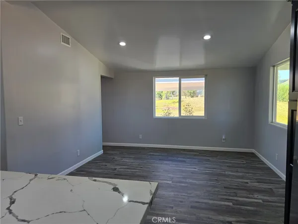 $3,995 | 40025 Berenda Road, Temecula, CA 92591