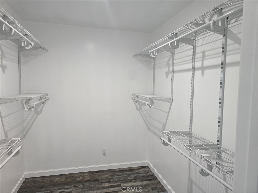 40025 Berenda Road Temecula, CA 92591 - Photo 25 of 38 Primary Walk-in Closet