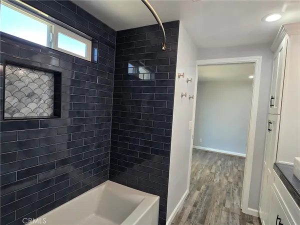 $3,995 | 40025 Berenda Road, Temecula, CA 92591