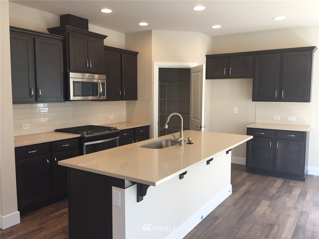 308 202nd Street Southeast, Unit 4 Bothell, WA 98012 - Photo 2 of 10