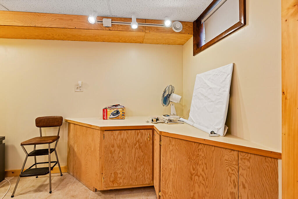 49 Cozy Cove Road Livermore, ME 04253 - Photo 39 of 45 37_BP5A7285_DxO_mls