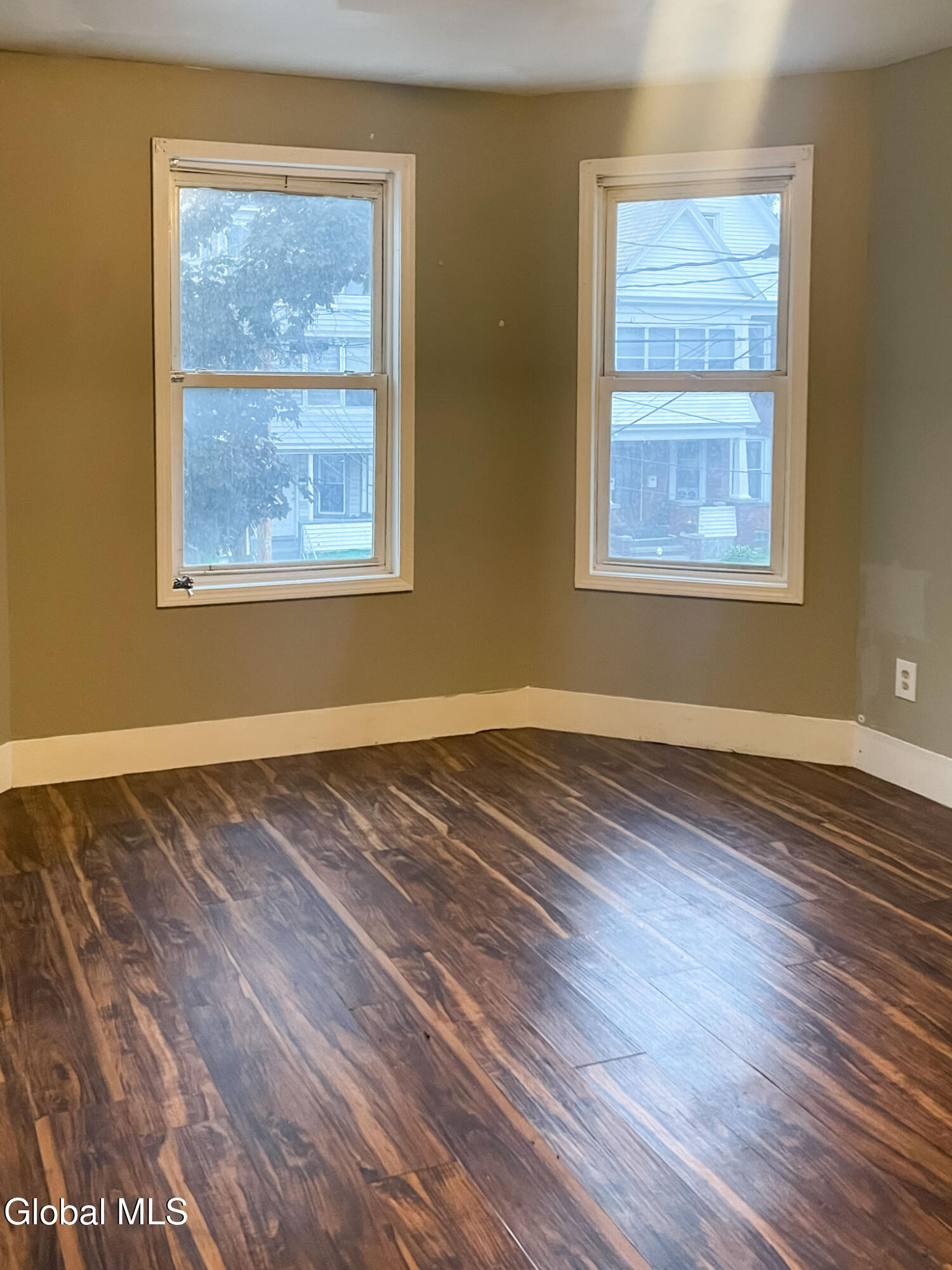 918 Bridge Street Schenectady, NY 12303 - Photo 8 of 25 NON LOGO-06
