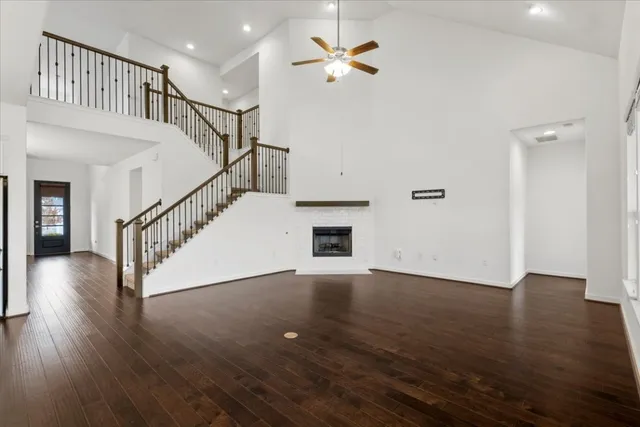a view of entryway with wooden floor