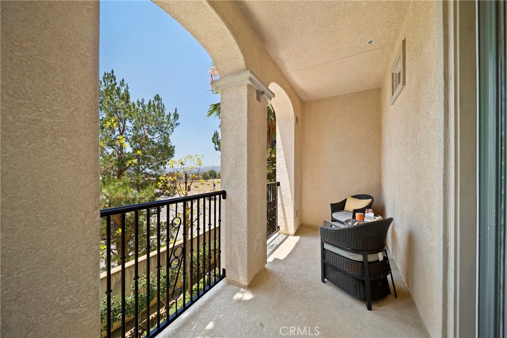 20426 Paseo Cresta Porter Ranch, CA 91326 - Photo 20 of 44