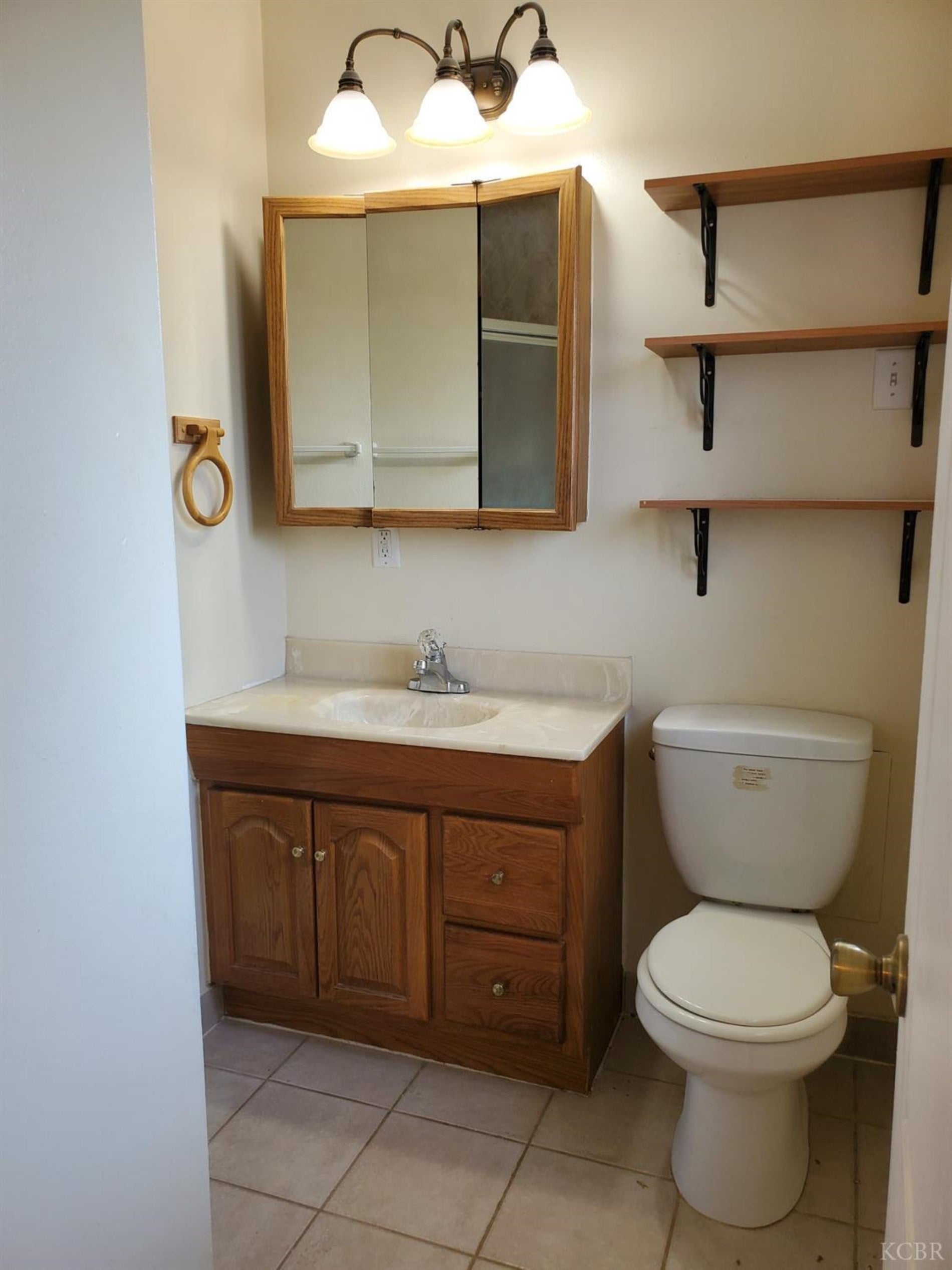 384 West Spring Lane Lemoore, CA 93245 - Photo 12 of 16 Gallery Image 12