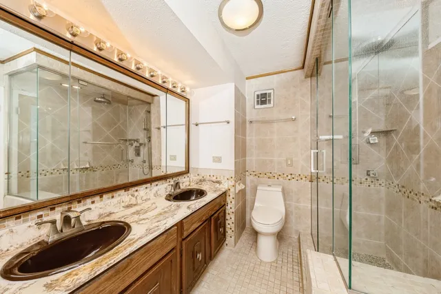 $425,000 | 5471 South Hyde Park Boulevard, Unit 16AB, Chicago, IL 60615