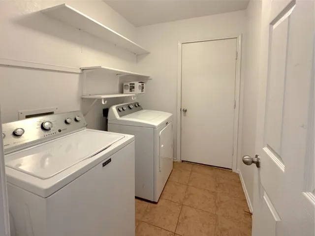 a view of a utility room with utility room