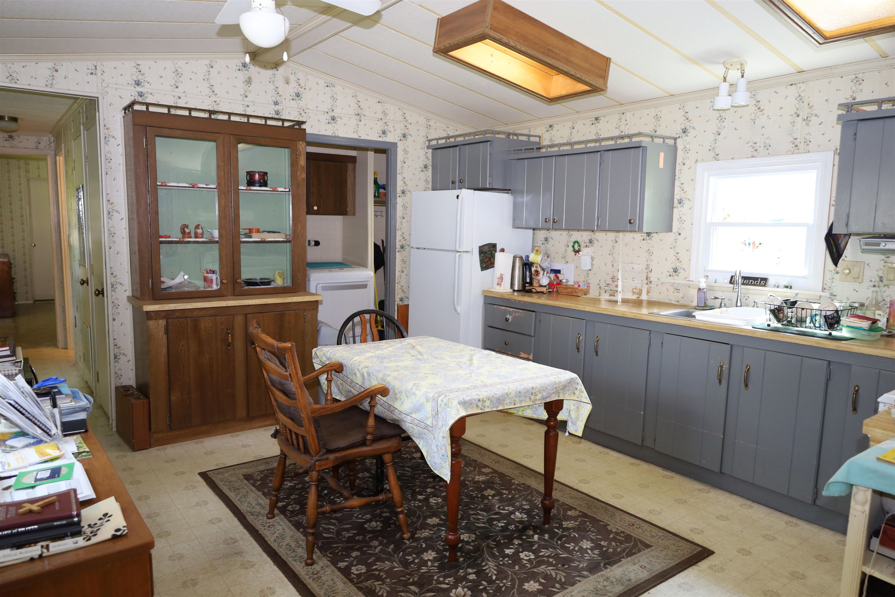 33 Roland Lane Barton, VT 05822 - Photo 4 of 27