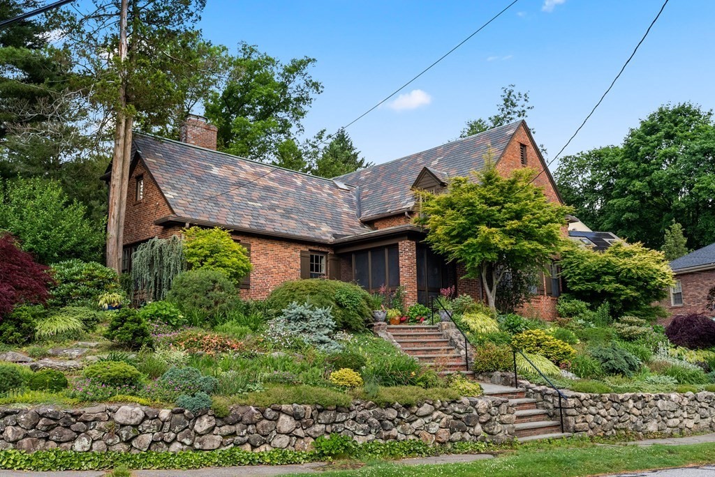 29 Bow Road Belmont, MA 02478 - Photo 1 of 30
