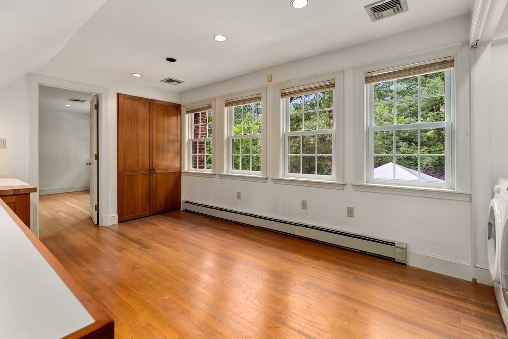 29 Bow Road Belmont, MA 02478 - Photo 23 of 30