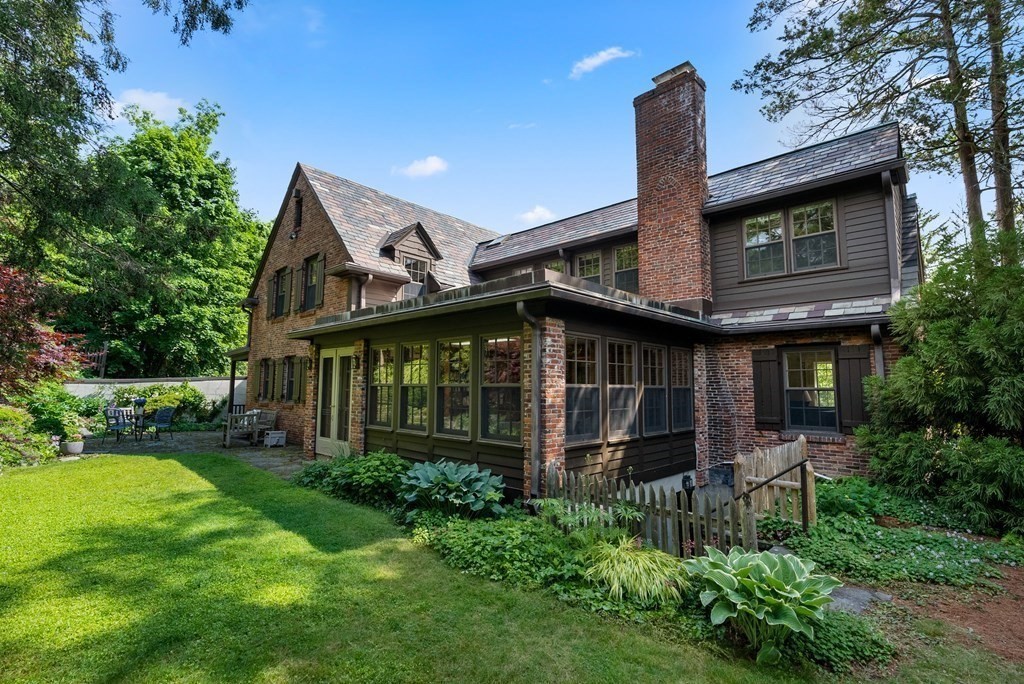 29 Bow Road Belmont, MA 02478 - Photo 27 of 30