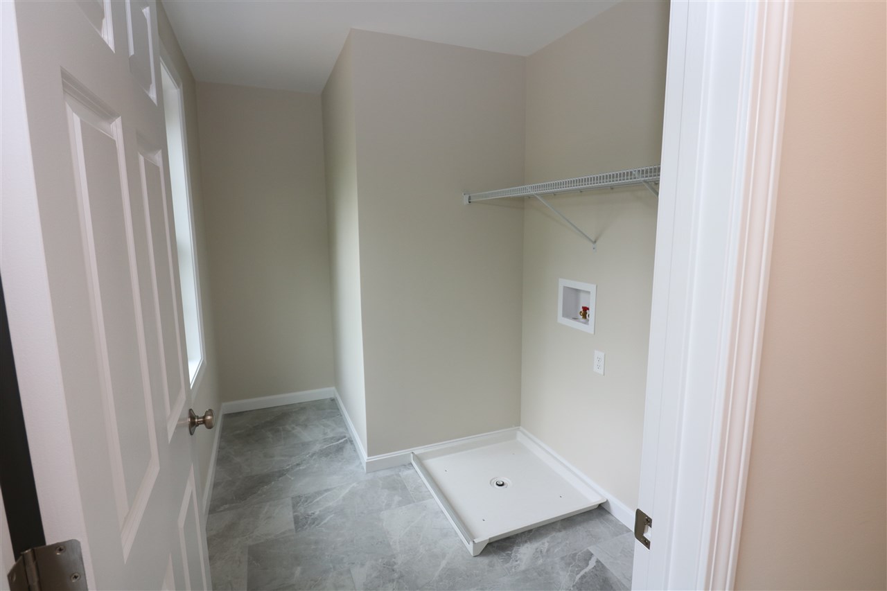5 French Road, Unit 105 Epping, NH 03042 - Photo 17 of 35