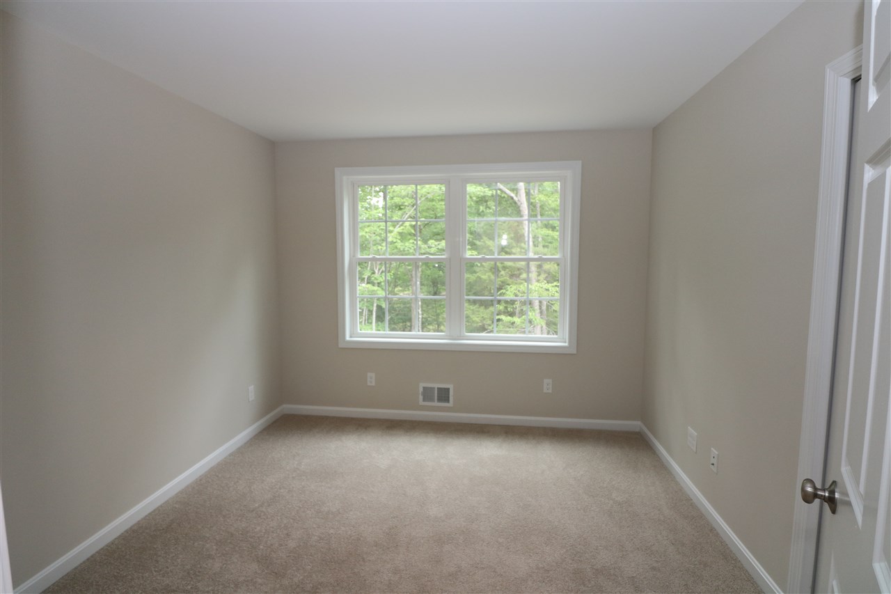 5 French Road, Unit 105 Epping, NH 03042 - Photo 21 of 35