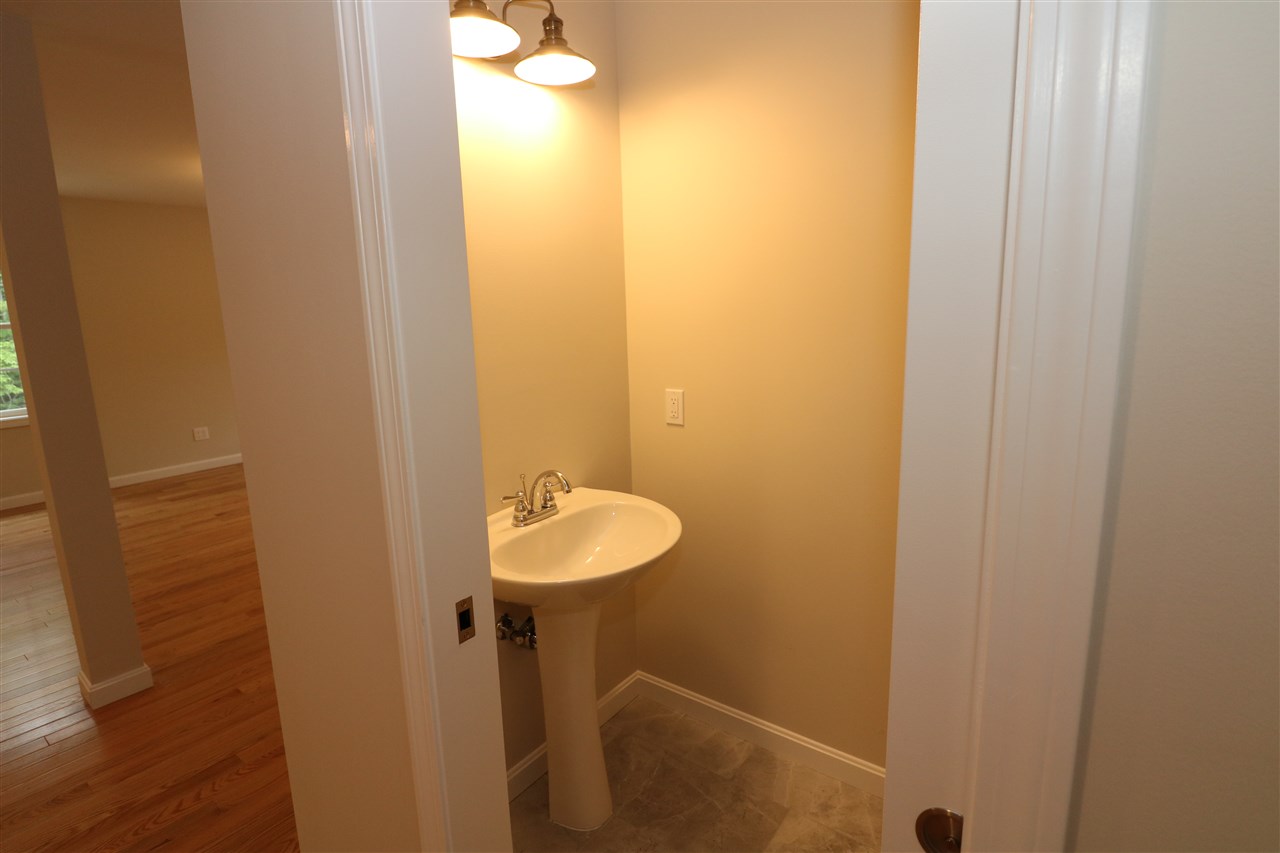 5 French Road, Unit 105 Epping, NH 03042 - Photo 27 of 35