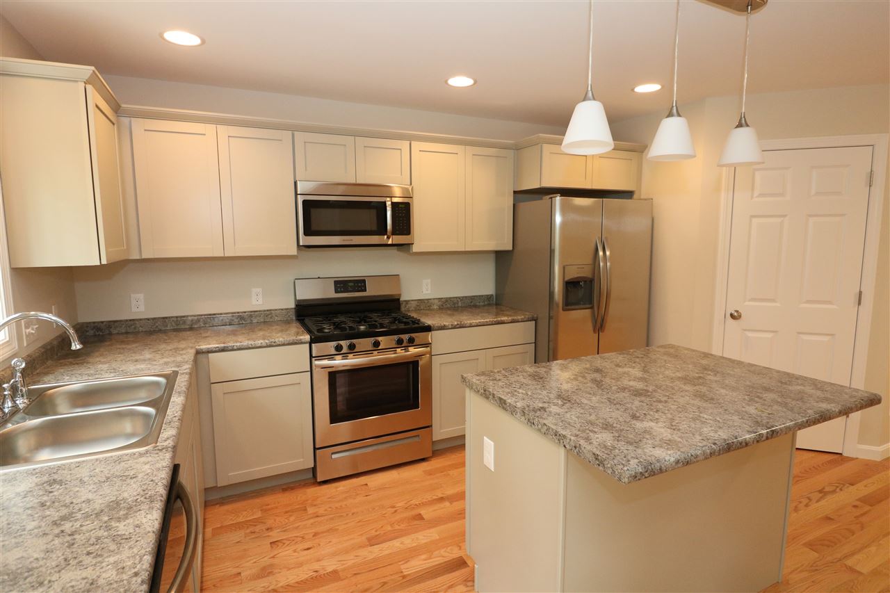 5 French Road, Unit 105 Epping, NH 03042 - Photo 6 of 35
