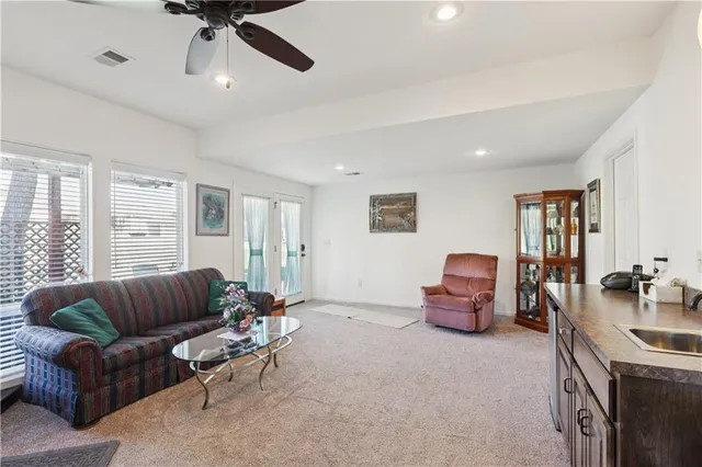 $364,900 | 610 East Porter Ridge Court, Kearney, MO 64060