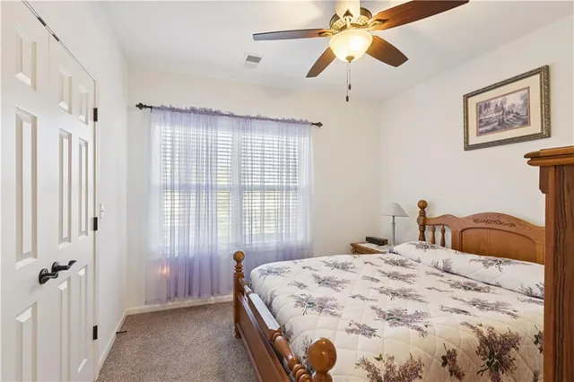 $364,900 | 610 East Porter Ridge Court, Kearney, MO 64060