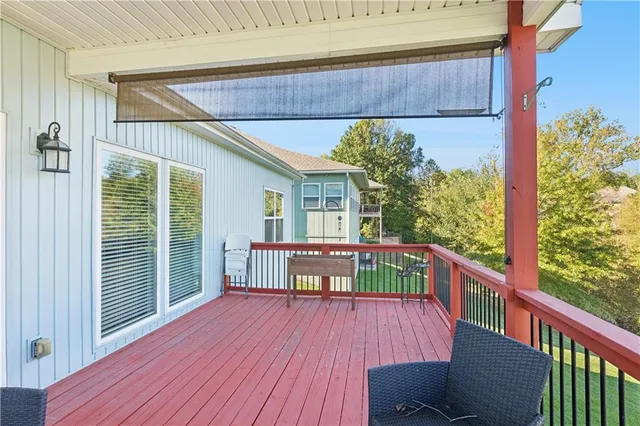 $364,900 | 610 East Porter Ridge Court, Kearney, MO 64060