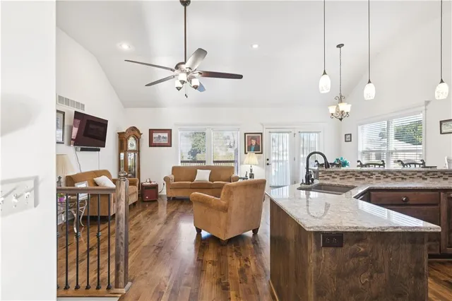 $364,900 | 610 East Porter Ridge Court, Kearney, MO 64060