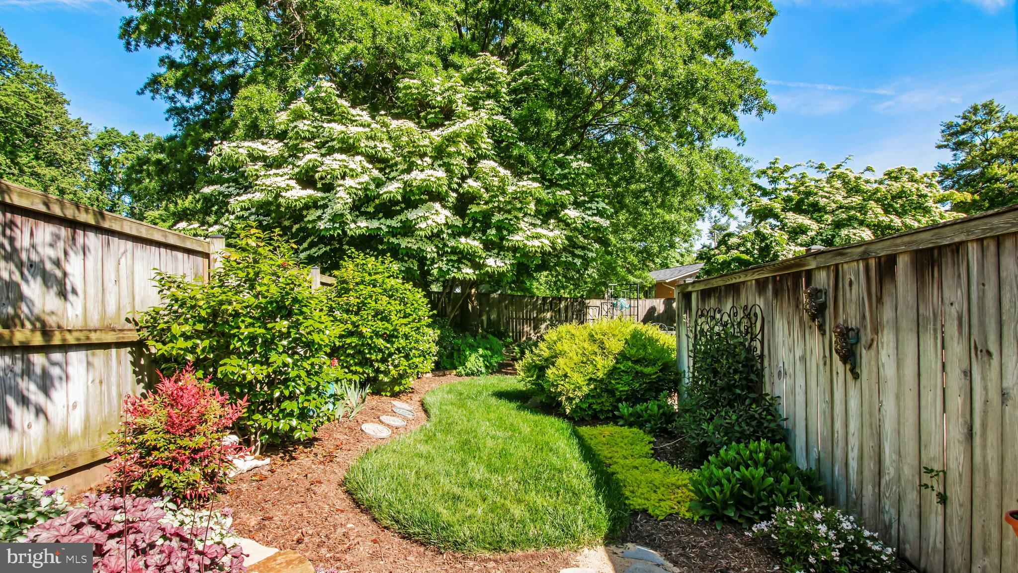 10120 Cornwall Road Fairfax, VA 22030 - Photo 44 of 62 Gallery Image 44