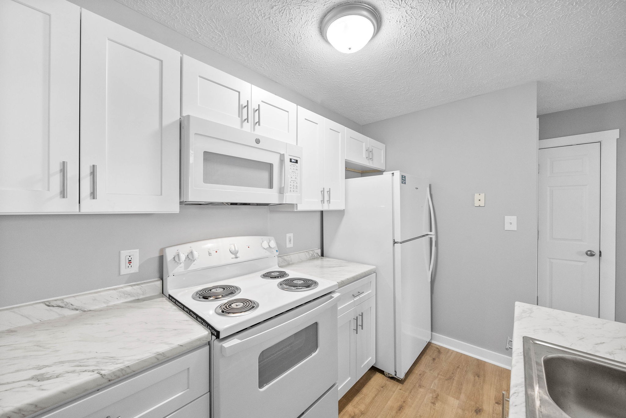 765 Robb Avenue, Unit 2 Clarksville, TN 37040 - Photo 18 of 24 a utility room with dryer and washer