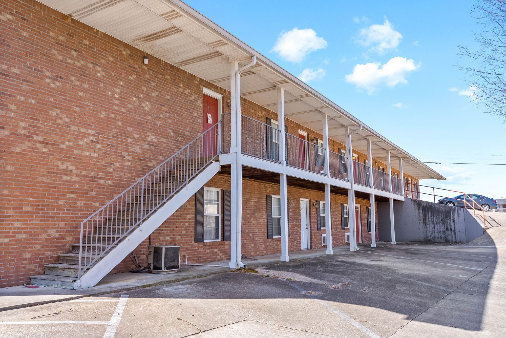 765 Robb Avenue, Unit 2 Clarksville, TN 37040 - Photo 6 of 24 a view of a building