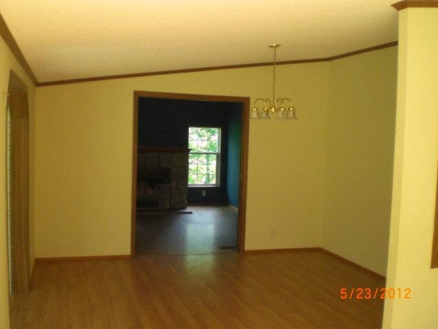 6011 Seiler Road Newburgh, IN 47630 - Photo 4 of 6 Gallery Image 4