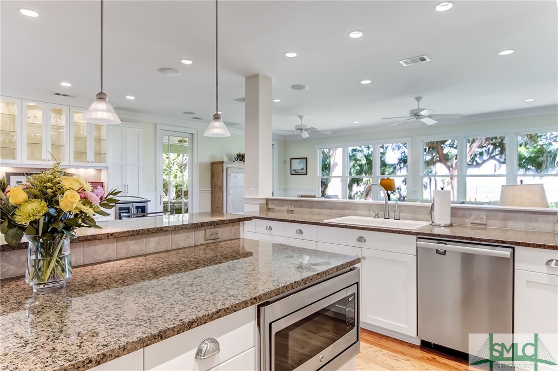 1710 Walthour Road Savannah, GA 31410 - Photo 22 of 50