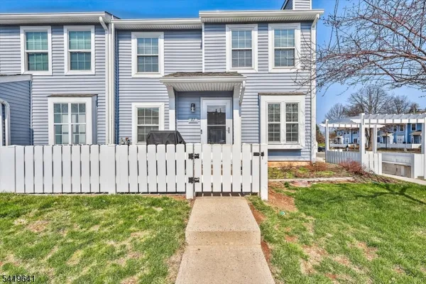 $400,000 | 81 Almond Drive, Somerset, NJ 08873