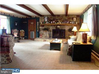 378 Houseman Road Perkiomenville, PA 18074 - Photo 4 of 12 Gallery Image 4
