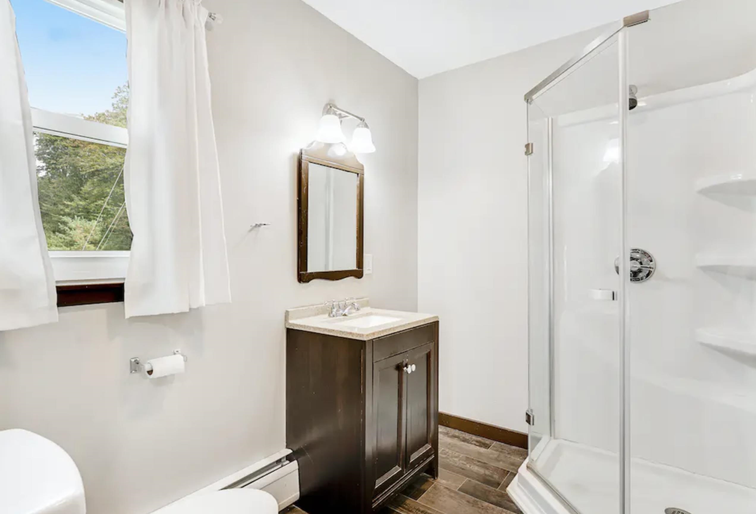 8 Rocky Road Winhall, VT 05340 - Photo 12 of 20