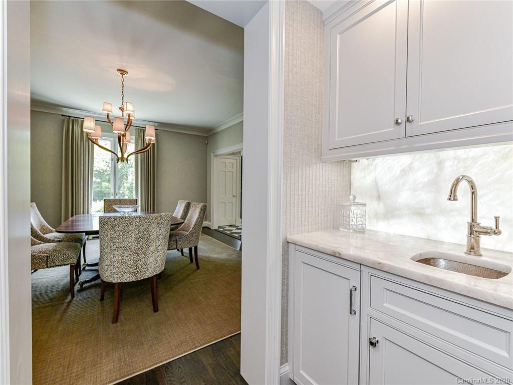 2101 Cortelyou Road Charlotte, NC 28211 - Photo 11 of 46 Gallery Image 11